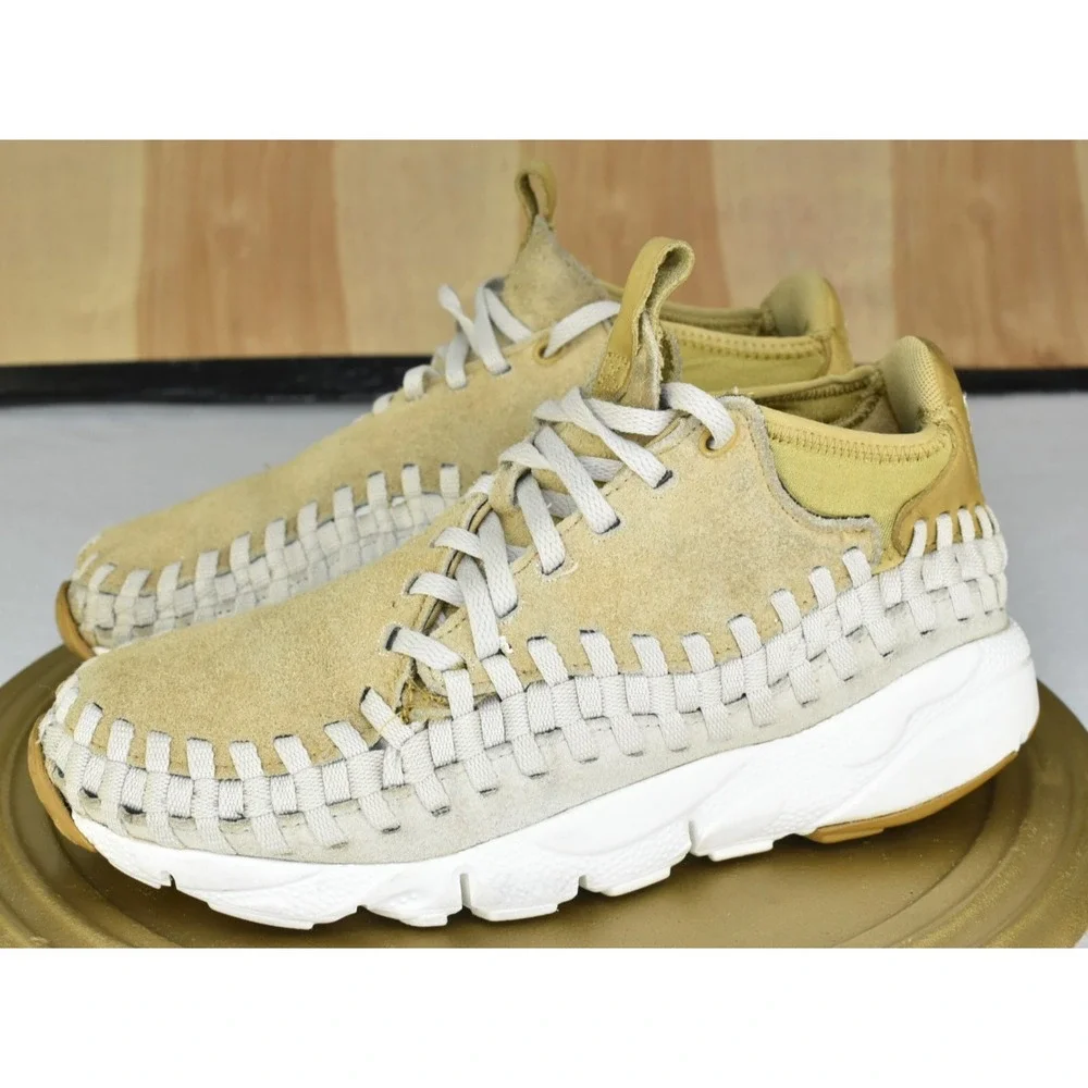 Nike air footscape